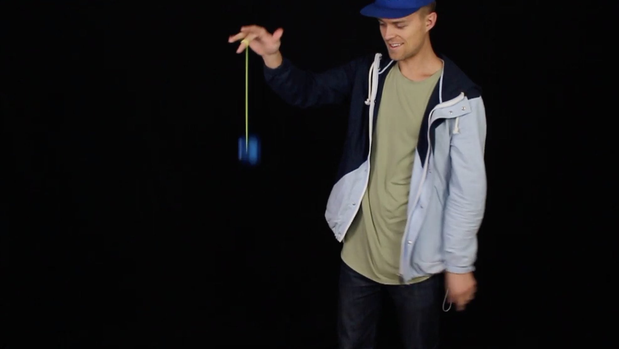 2× World Yo-Yo Champion Gentry Stein demonstrating a sleeper to explain why a yo-yo won't stay down and how to fix it.
